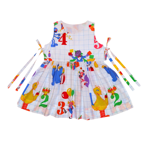 Puppet Street Apron Dress (L-XL)