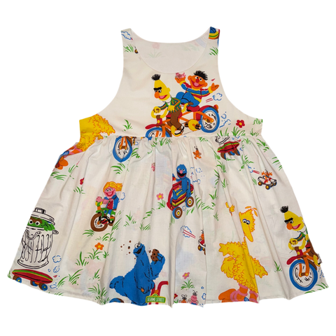 Puppet Street Jumper (XL)