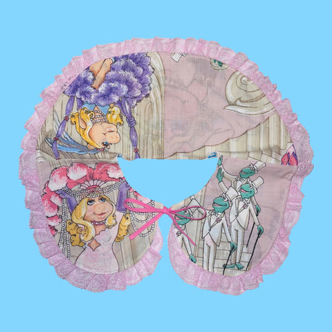 Showgirl Piggy/Puppet Show Reversible Collar