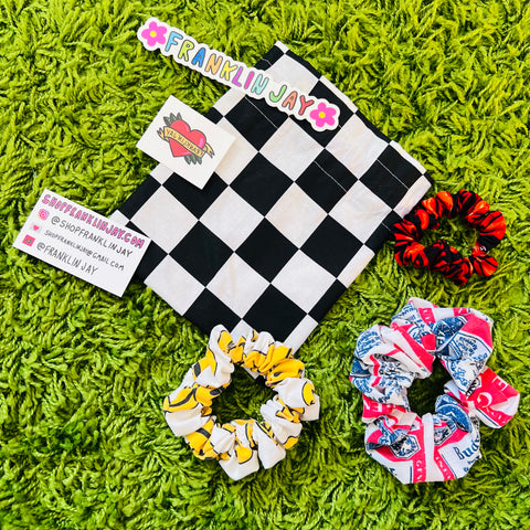 Cool Girl Scrunchie Gift Set